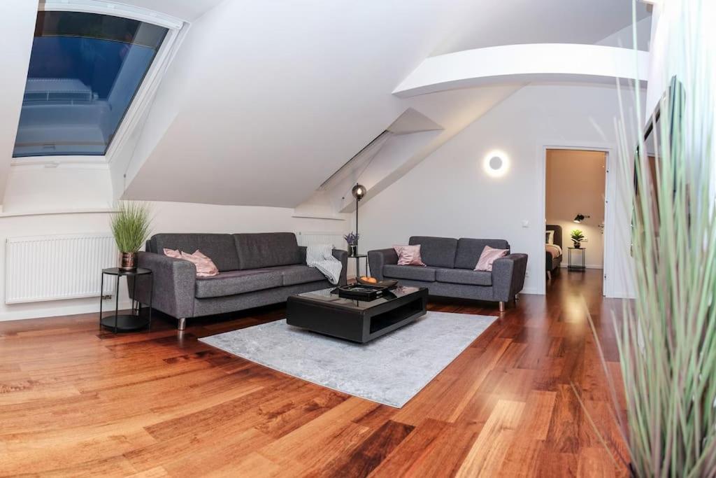 #Stayhere - Spacious Luxury Town Hall 3Bdr Apartment Вилнюс Екстериор снимка